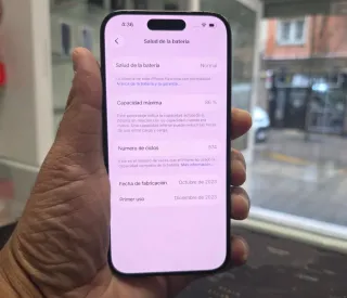 Apple iPhone 15 Pro 256GB Titanium Black