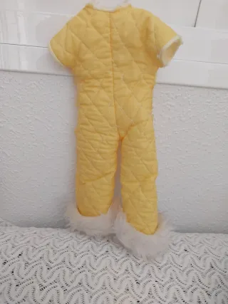 Mono Nancy Antiguo Amarillo