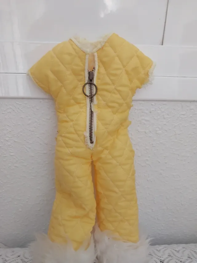 Mono Nancy Antiguo Amarillo