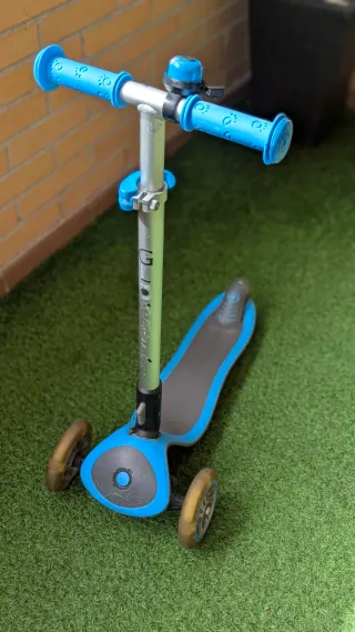 Patinete Globber 3 Ruedas con Luces