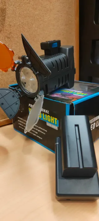 Foco LED Profesional para Cámaras