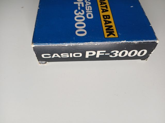 Calculadora Casio PF-3000 Data Bank