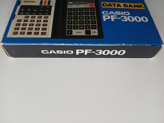 Calculadora Casio PF-3000 Data Bank