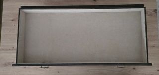 Cajonera madera con cristal expositor