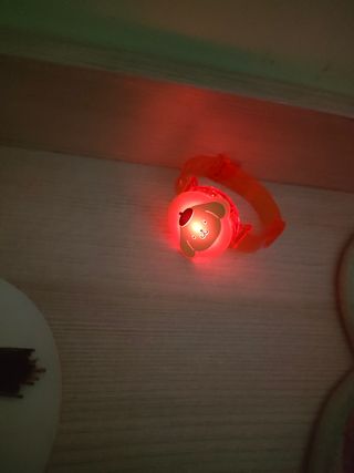 Pulsera Pompompurin Sanrio Luminosa Naranja