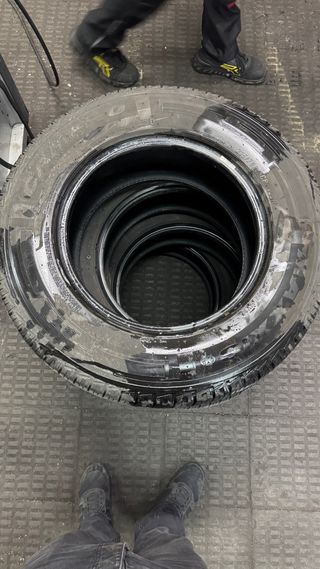 Neumático Maxxis Campro 215/70R15CP 109R