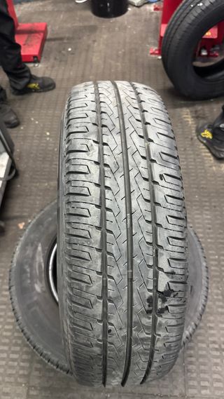 Neumático Maxxis Campro 215/70R15CP 109R