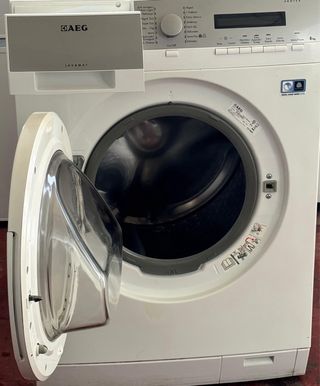 LAVADORA AEG LAVAMAT PROTEX DE 8 KILOS