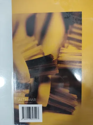 Libros Grado medio farmacia y parafarmacia 2°curso