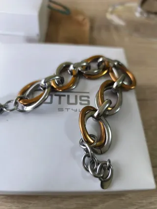 Pulsera Lotus Mujer color Oro y Plata Poco uso