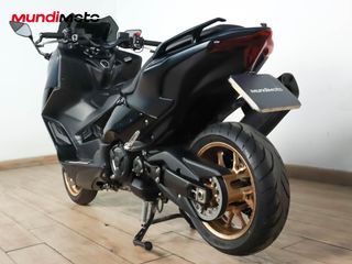 YAMAHA T-MAX 560 TECH MAX