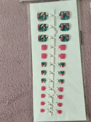 Lote 5 Uñas Postizas Nuevas (3 Manos + 2 Pies)