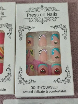 Lote 5 Uñas Postizas Nuevas (3 Manos + 2 Pies)