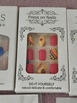 Lote 5 Uñas Postizas Nuevas (3 Manos + 2 Pies)