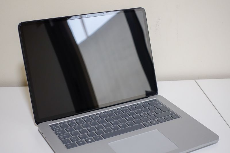 Surface Laptop Studio i5 / 16GB / 512GB / Garantia afbeelding 2