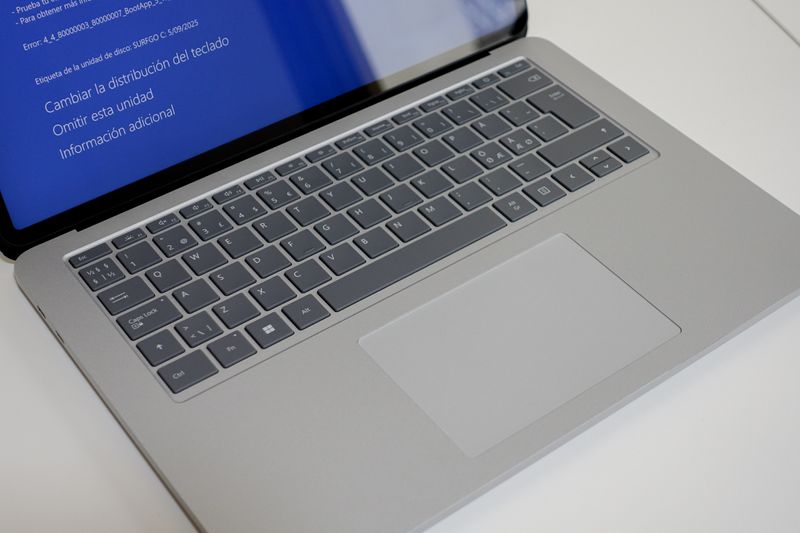 Surface Laptop Studio i5 / 16GB / 512GB / Garantia afbeelding 3