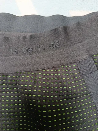 Pantalón Nike Tech Sportswear Negro/Verde