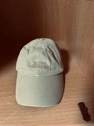 Gorra unisex beige Slow Weekend