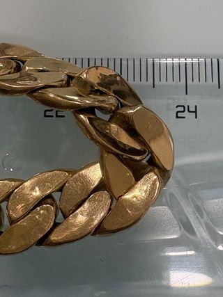 Cadena cubana de oro