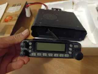 Yaesu FT7800E Emisora Bibanda.VHF/UHF