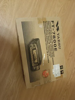 Yaesu FT7800E Emisora Bibanda.VHF/UHF