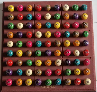 Sudoku artesanal de madera