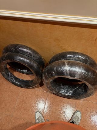 Slick Usados 1 DunlopKr y 3Pirellisbk