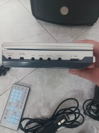 Reproductor DVD Portátil Airis L-252