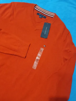 Jersey Tommy Hilfiger cuello pico naranja Talla M