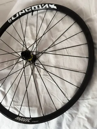 Llanta delantera Mavic E-Deemax 29 Boost 15x110mm