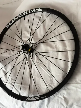 Llanta delantera Mavic E-Deemax 29 Boost 15x110mm