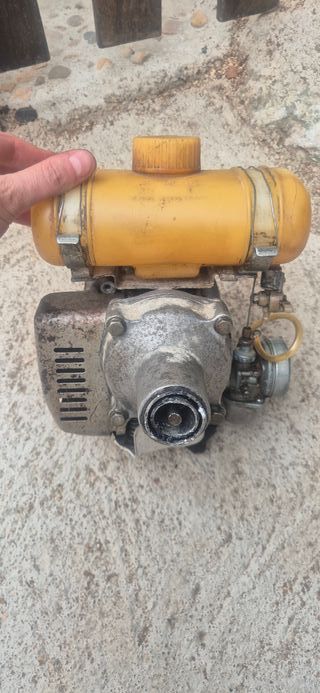 Desbrozadora Kawasaki KT 17