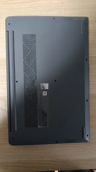 Lenovo ideapad 3 2022