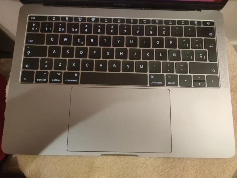 MacBook Pro 2017 i5/16/128 afbeelding 6