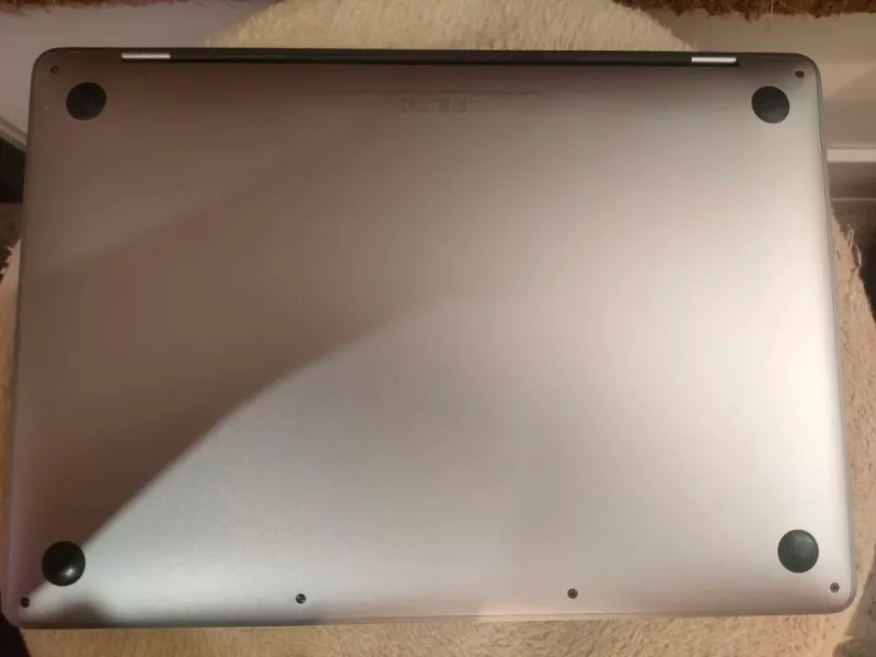MacBook Pro 2017 i5/16/128 afbeelding 8
