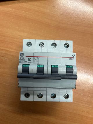 Interruptor magnetotérmico GE C16 6kA