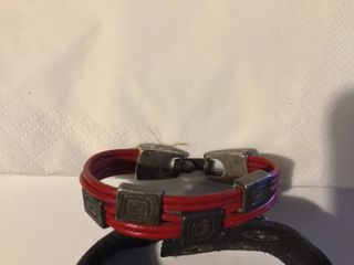 6 PULSERAS RETRO DE CUERO MARCAS VARIADAS