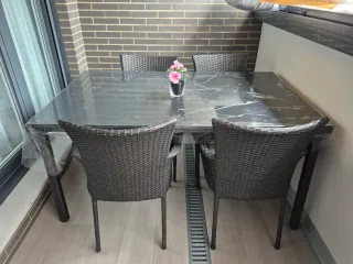 Conjunto mesa y 4 sillas terraza/jardín