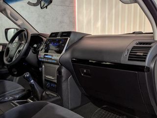 Toyota Land Cruiser 2.8 D-4D GX 7 Plazas