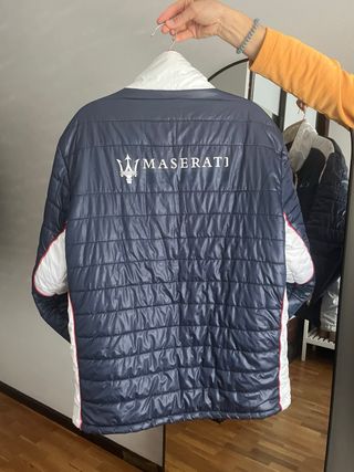 Chaqueta plumas Maserati
