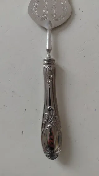 Posata da torta decorata