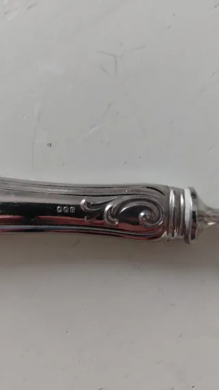 Posata da torta decorata