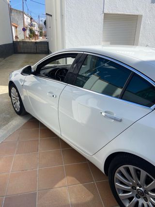 Opel Insignia 2011