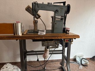 Máquina de coser industrial Alfa