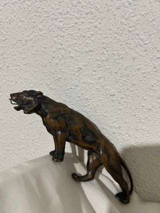 Insignia marca Jaguar