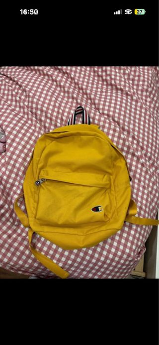 Mochila mostaza Champion