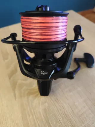 2 Carretes de pesca surfcasting