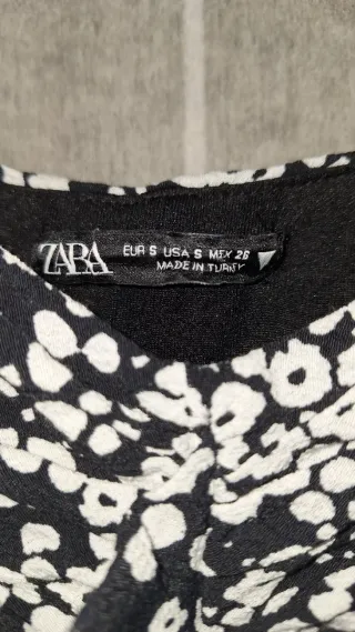 Vestido corto estampado floral