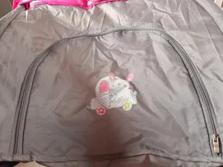 Cuna de viaje rosa , first step