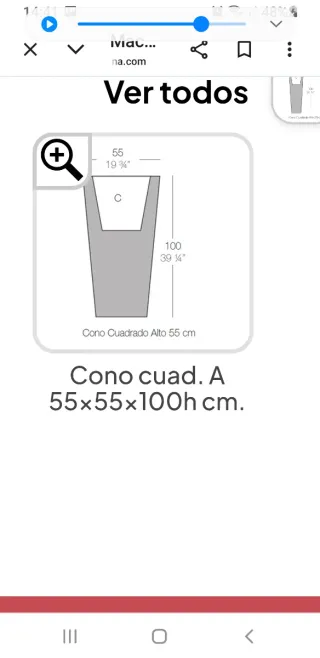 3 Maceteros Vondom Gigantes Blancos con planta.